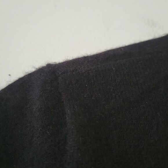 Elena Solano 100% 2-Ply Cashmere V-Neck Tee Short Sleeve Black M - Picture 4 of 5